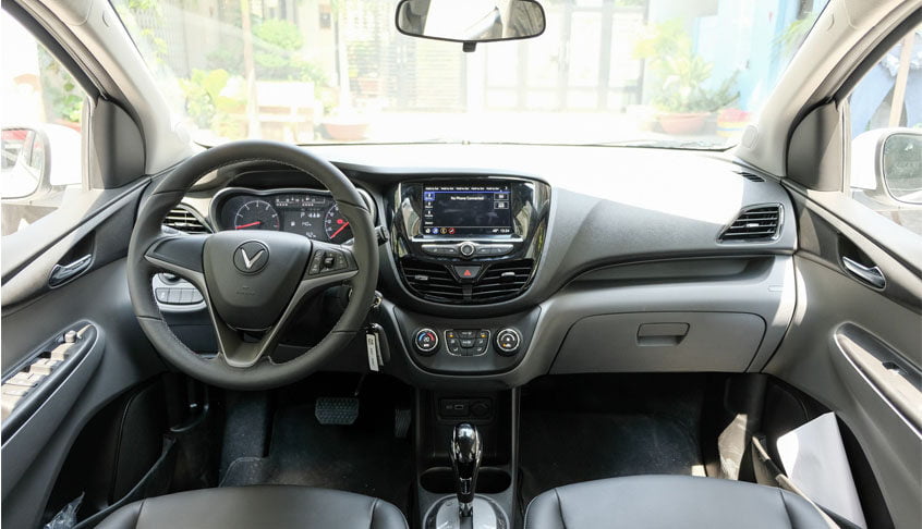 Tiện nghi xe Fadil (Premium)