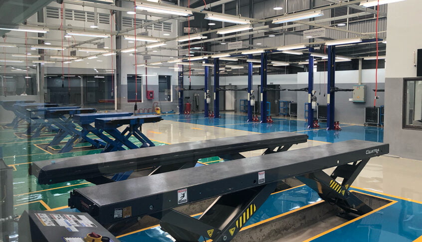 dai-ly-xe-gia-dinh-ford-2