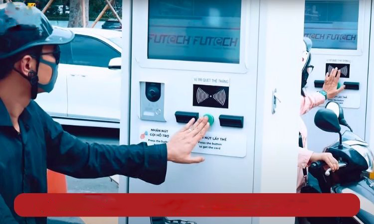 phi-gui-xe-o-lotte-tay-ho