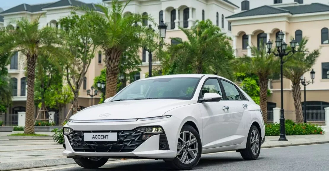 Bảng tổng hợp chi phí lăn bánh Hyundai Accent 2026 tại các khu vực khác nhau.