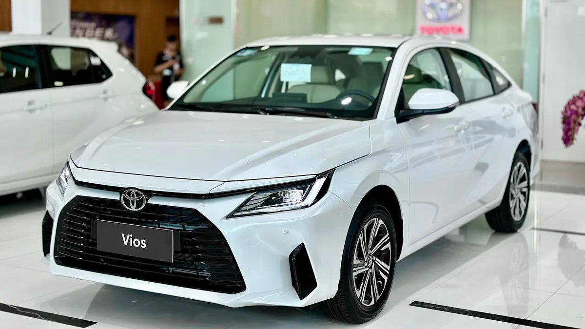 FAQ về chi phí lăn bánh và mua xe Toyota Vios 2025