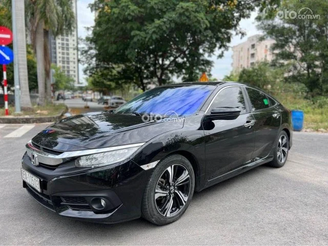 Honda Civic 2016 xe đã qua sử dụng tại Việt Nam