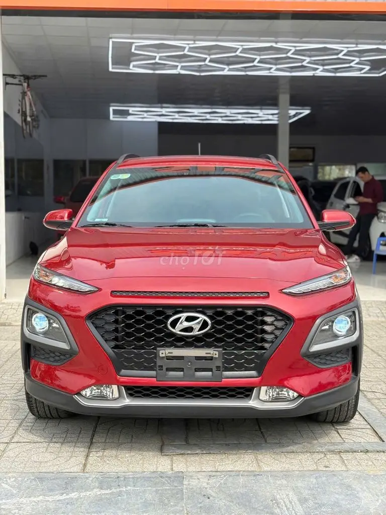 Tổng quan ngoại thất Hyundai Kona 2.0 Đặc Biệt 2019 màu đỏ