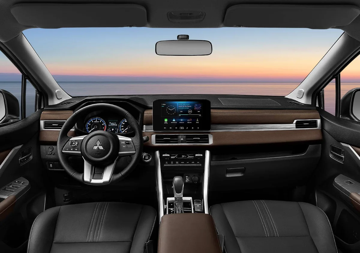 Nội thất Mitsubishi Xpander 2022, tiện nghi cabin