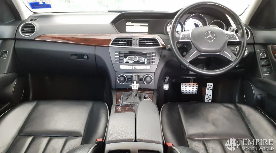 Đánh giá Mercedes C200 2011, thiết kế ngoại thất W204