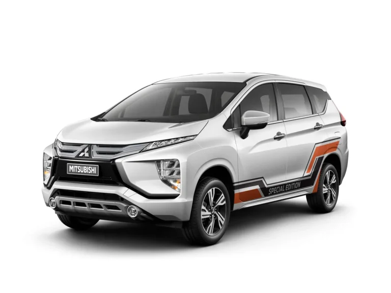 Hình ảnh ngoại thất Mitsubishi Xpander 2019 màu trắng