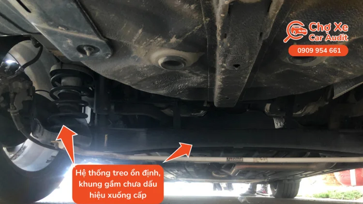Kiểm tra kỹ thuật xe cũ, động cơ xe đã qua sử dụng, khung gầm xe cũ