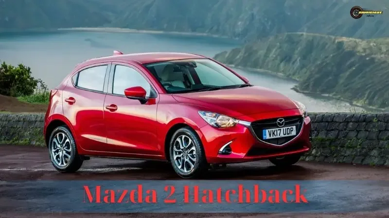 Hình ảnh cận cảnh Mazda 2 Hatchback 2024 với các chú thích thông số kích thước.