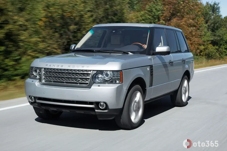Lịch sử phát triển của dòng xe Land Rover Range Rover từ 1970 đến nay.